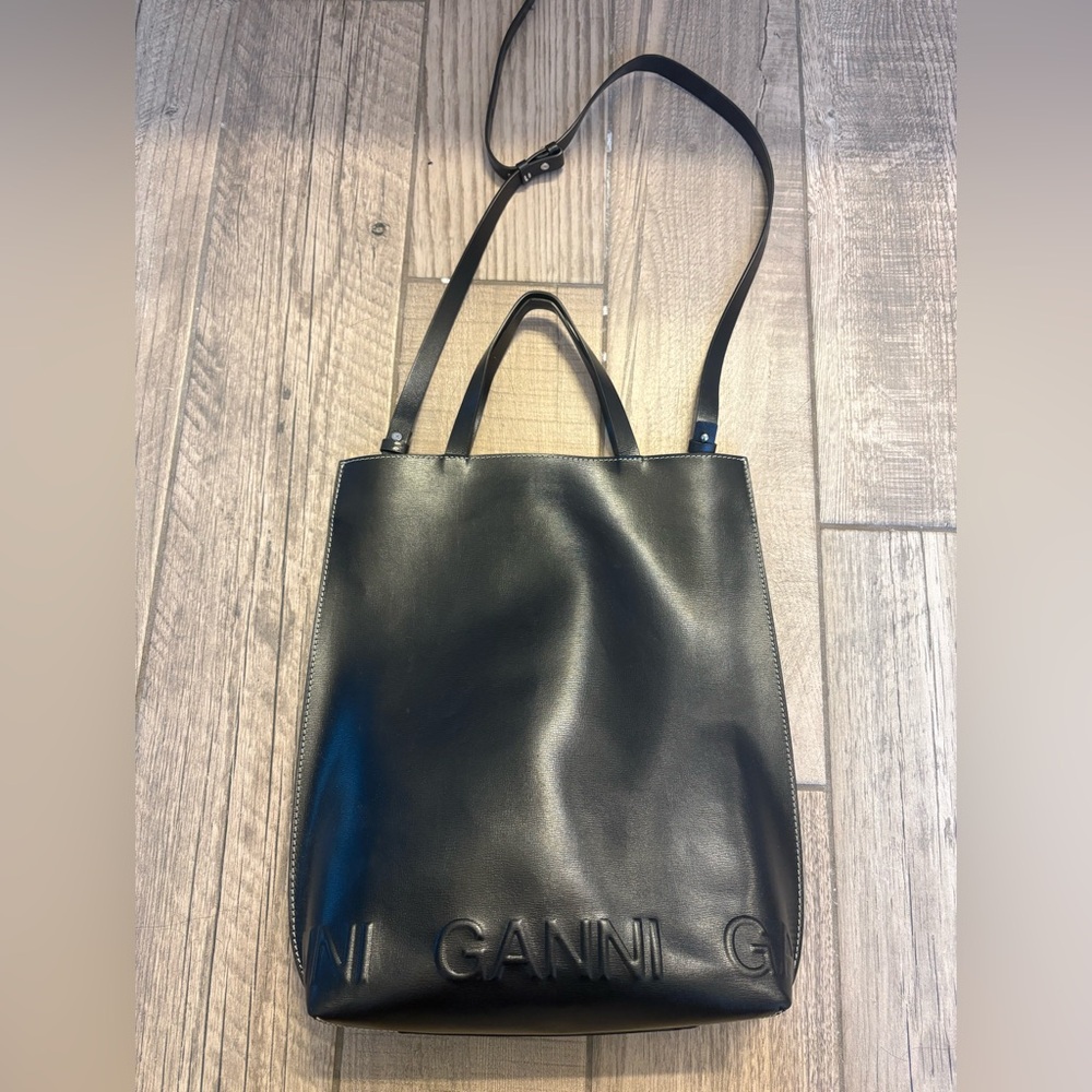 Ganni Black Leather tote bag